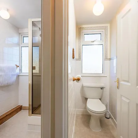 Casa Sirena In Fistral, Newquay *