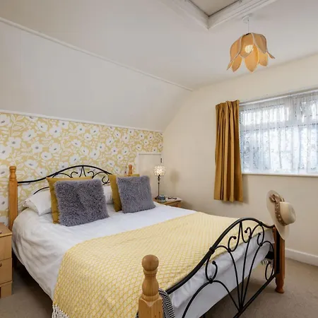 Casa Sirena In Fistral, Newquay